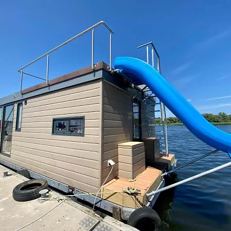 Apartament Na Wodzie - Houseboat Porta Mare Kamien Pomorski